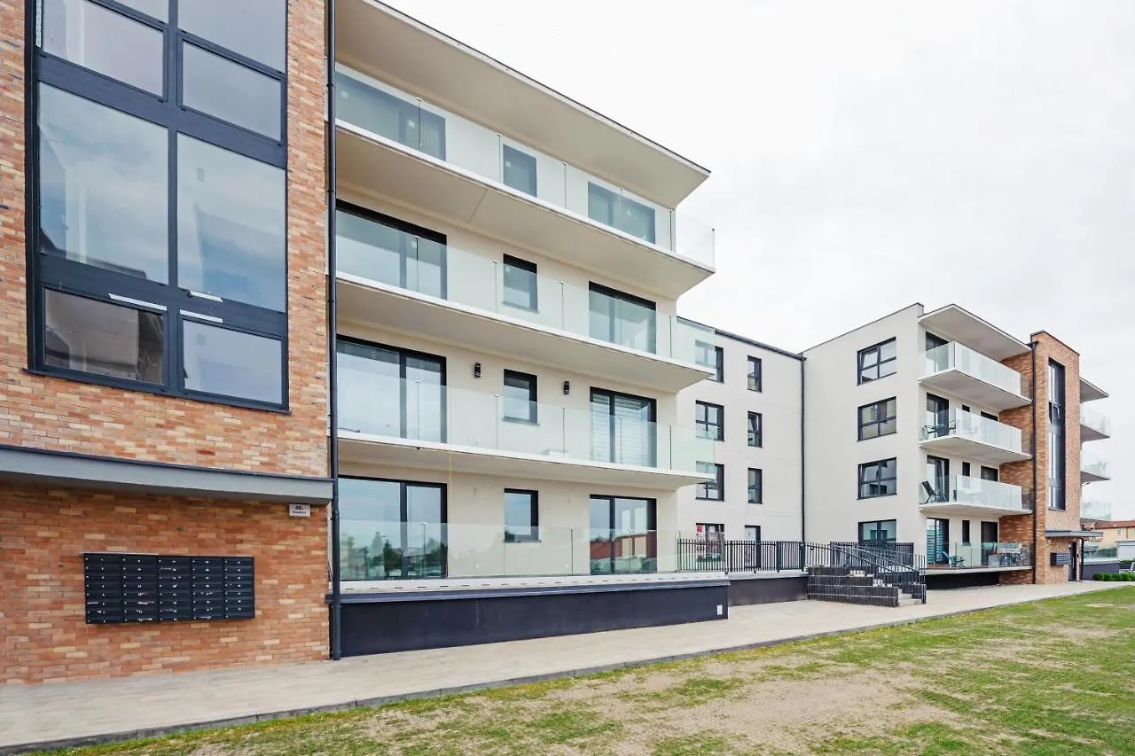 Apartament Apartament z 2 sypialniami Lux Premium Perłowa Przystań - Holiday City Kołobrzeg 0*,  Polska